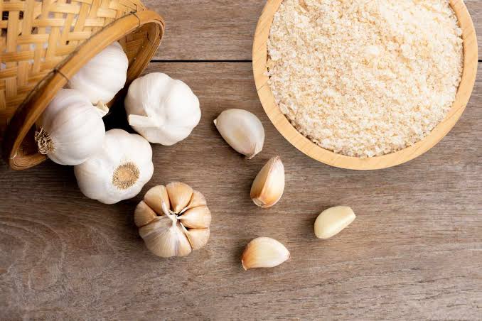 Zayqara Garlic granules